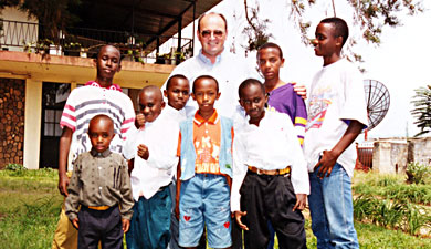 Misionar iz Ruande Sebastijan Marković u posjetu HKM St. Gallen