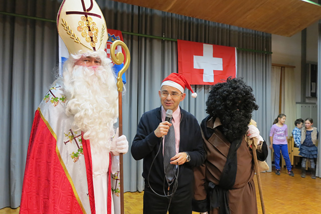 Sveti Nikola razveselio djecu u Schaffhausenu