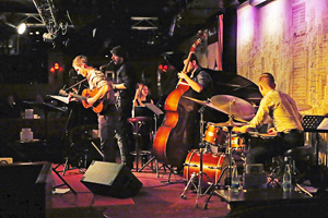 Filip Novosel sa svojim bendom oduševio ljubitelje jazza u Bernu