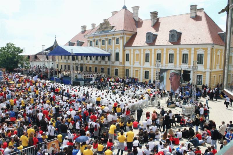 Svečano euharistijsko slavlje – središnji događaj 10. susreta hrvatske katoličke mladeži