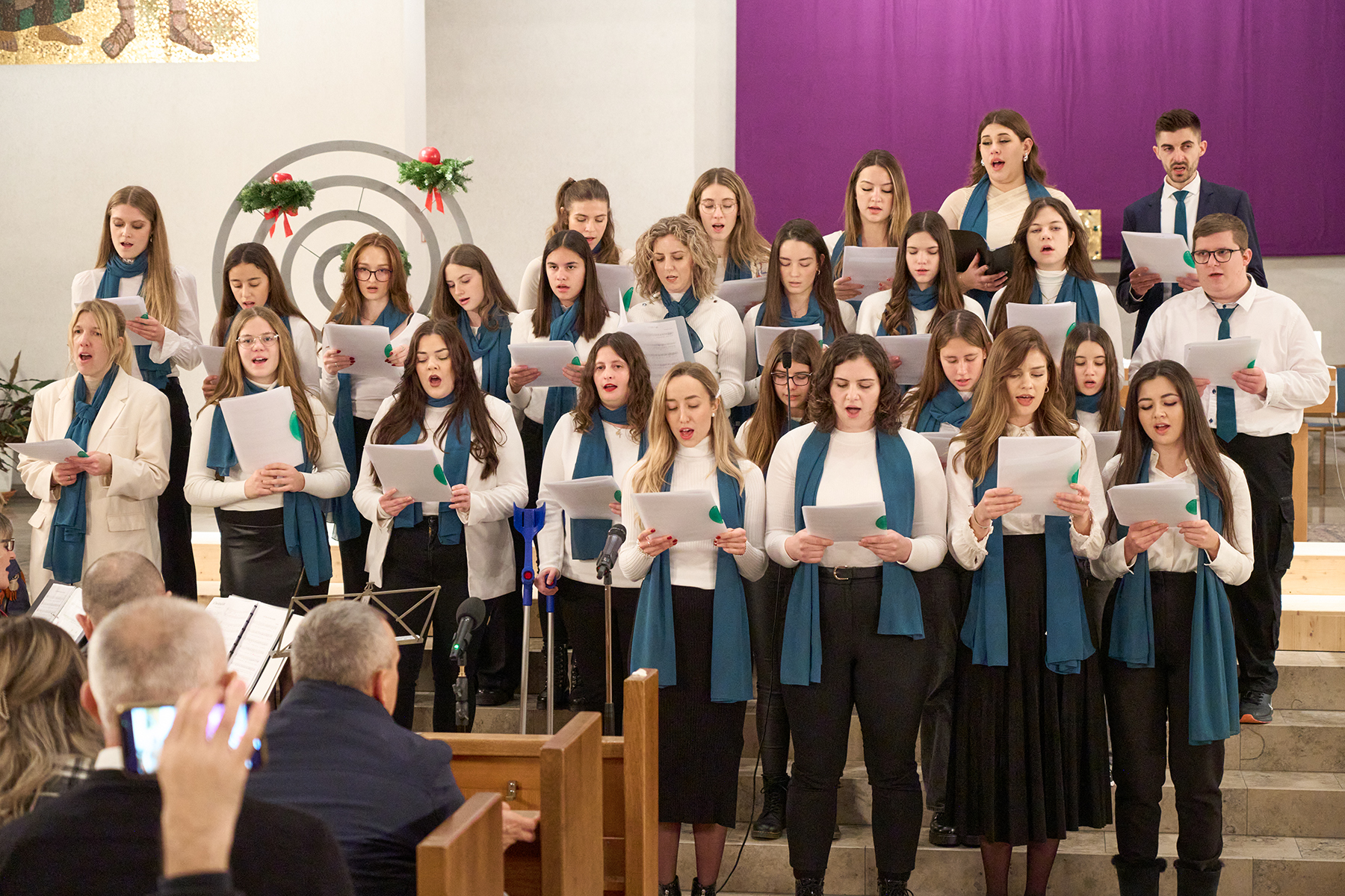 Božićni koncert u HKM St.Gallen: Harmonija zvuka i predblagdanske radosti